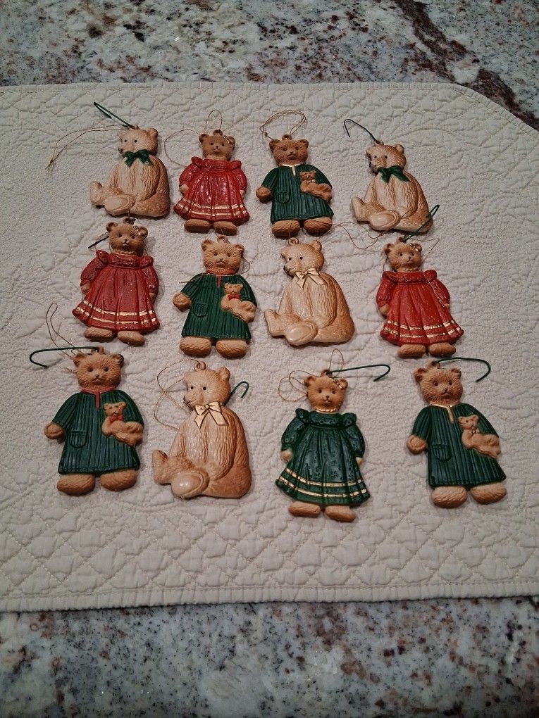 Set Of 12 Of The Cutest Christmas Bears