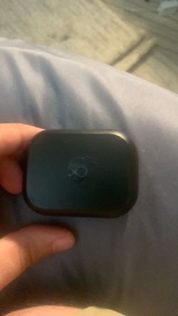 Skullcandy wireless earbuds