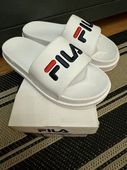 Women’s Slippers