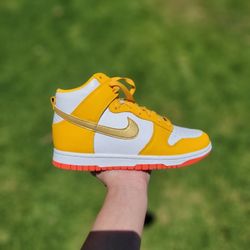 Nike Dunk High " University Gold " 5.5W / 4M
