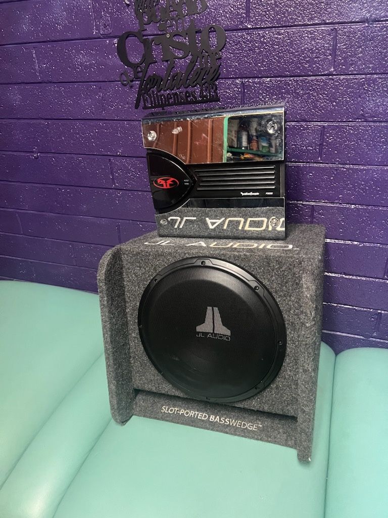 350$ Subwoofer JL Audio 12" and Amplifier Rockford punch 300-2 