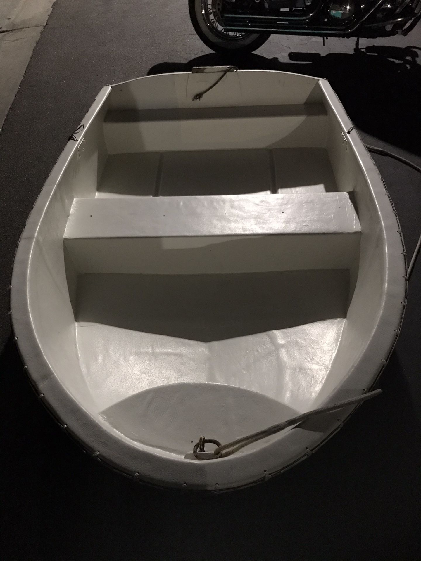 Dingy boat