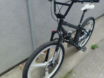 Bike 26 /7 Speed *** Good Deals ***
