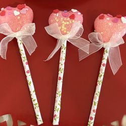 Valentine’s Day Fake Bake Heart Cake Pops
