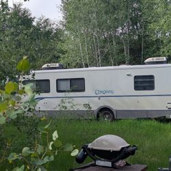 1992 Fleetwood Coronado 33 Ft class A  Motorhome 