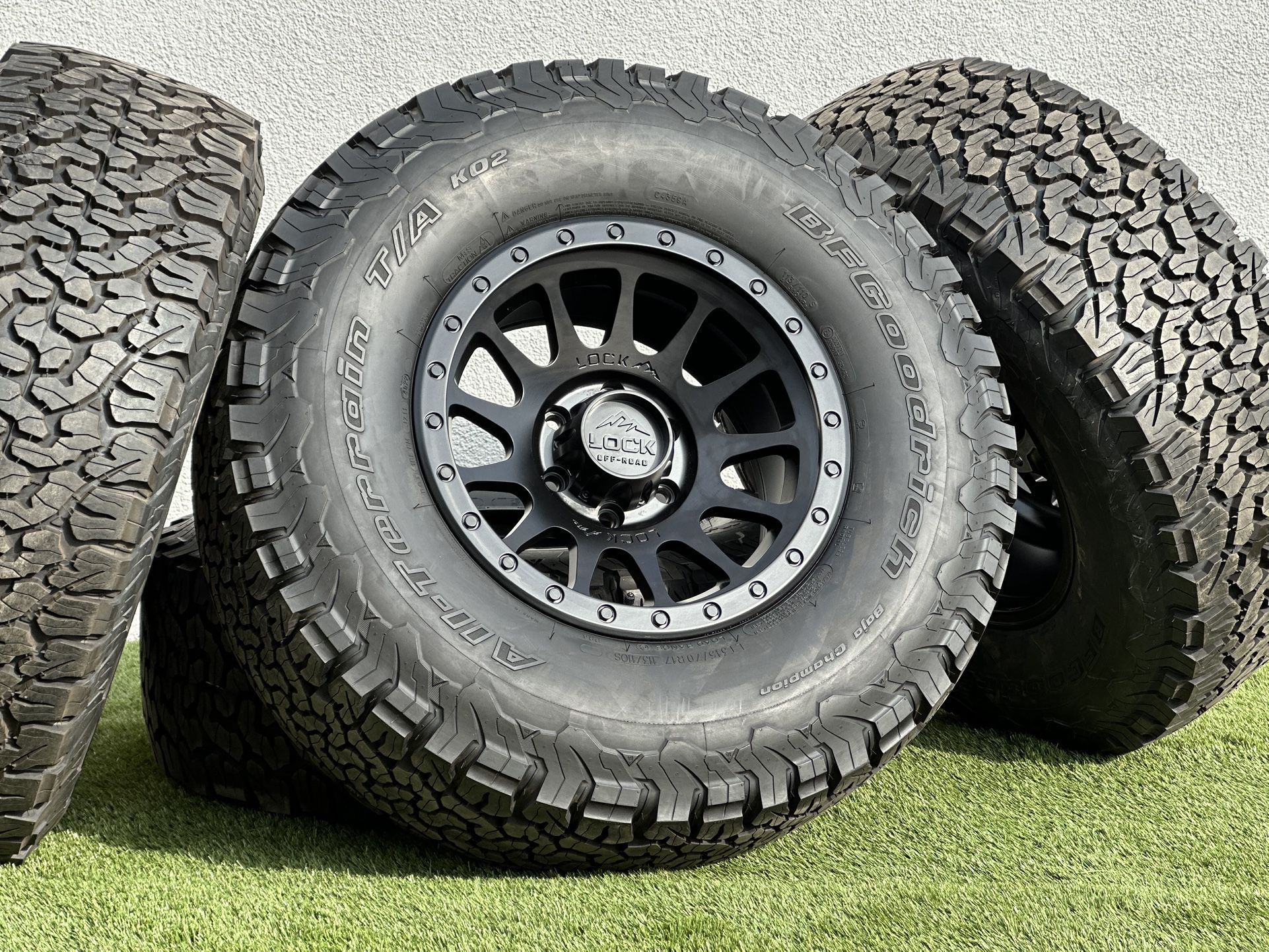 NEW 17” Lock Wheels GMC Sierra Yukon rims Chevy Silverado Tahoe BFG KO2 A/T 35” Tires Toyota
