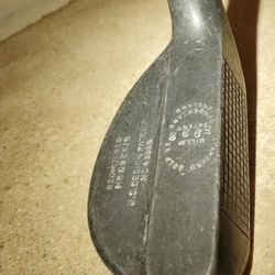 Antique (1930) - The New  "Mills" Ray Model Putter