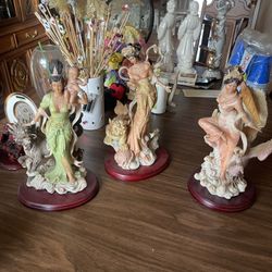 Dunghuang Series Statue