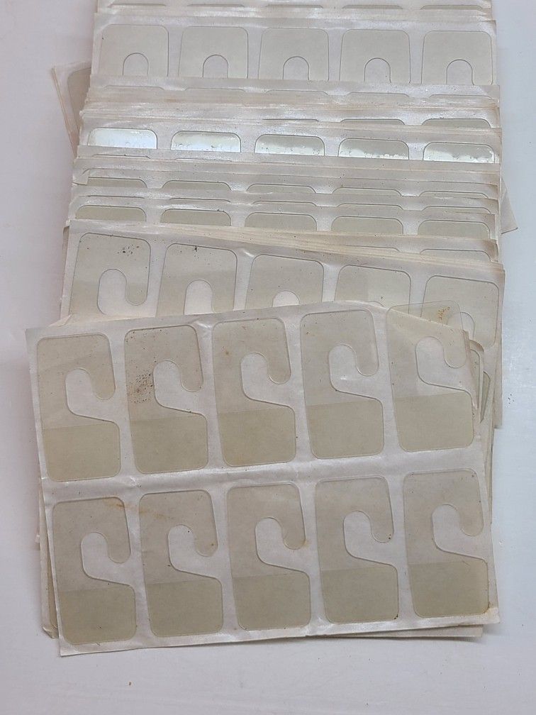 SELF ADHESIVE HANG TABS