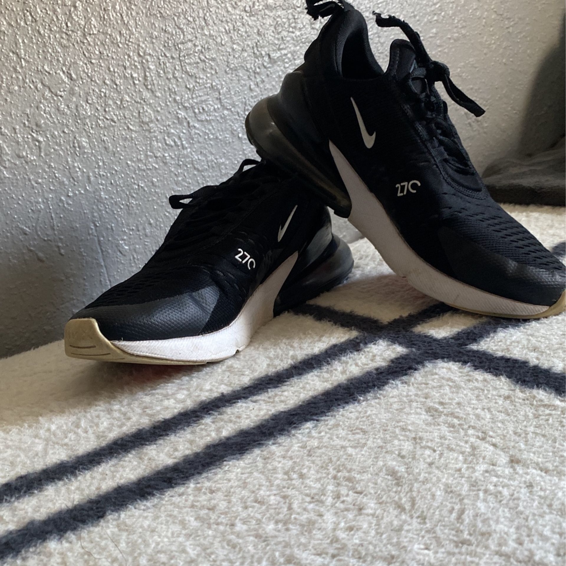 Nike Air Max 270