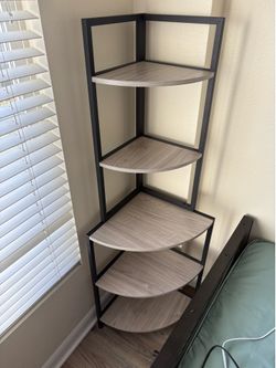 Corner shelving