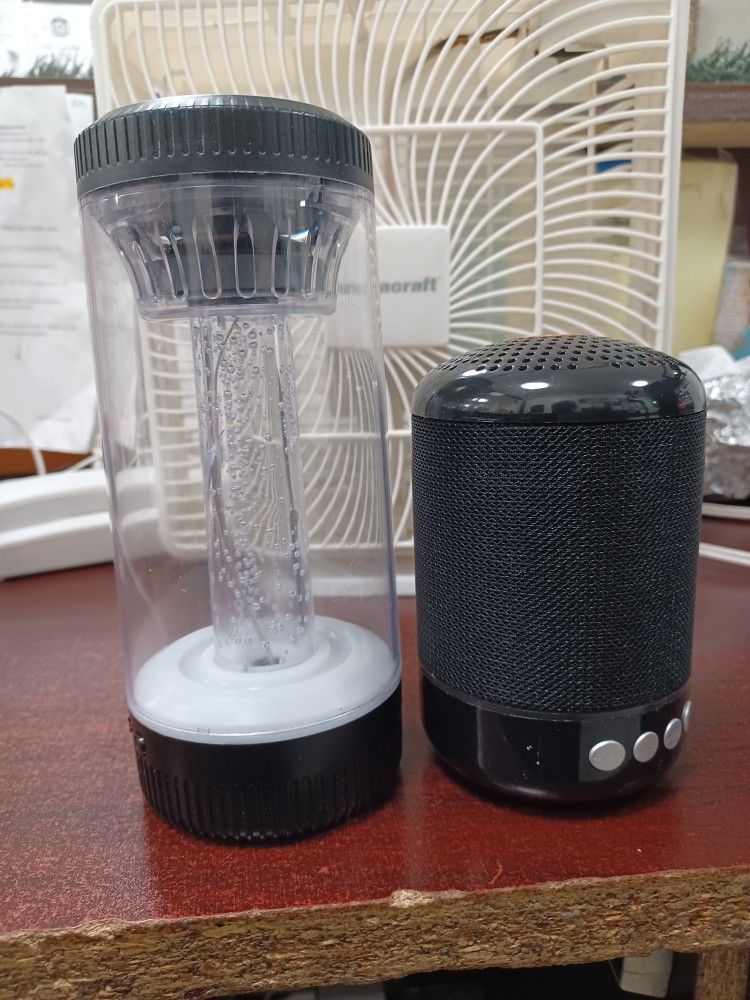 2 Blue Tooth Speakers