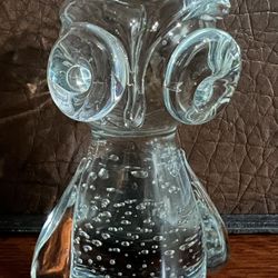 Hand Blown Owl Glass Paperweight Clear With Bubbles 5.5” 