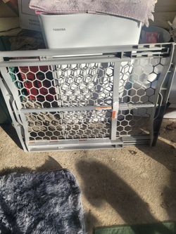 Dog Gate/kids Gate