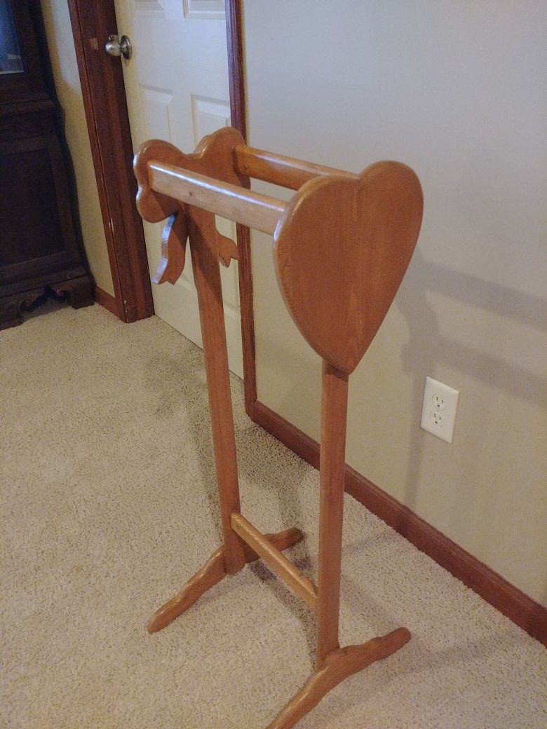 Wooden Clothes Rack