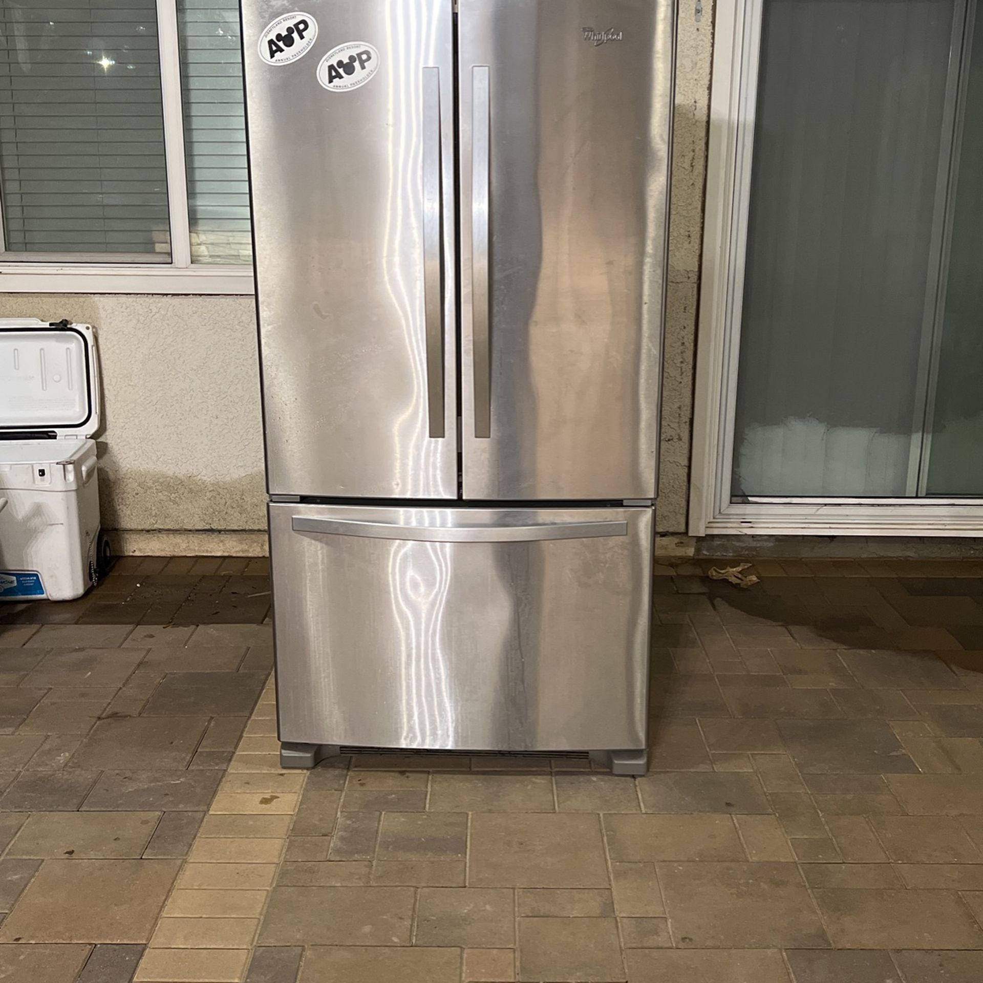 WhirlPool Refrigerator FrenchDoor