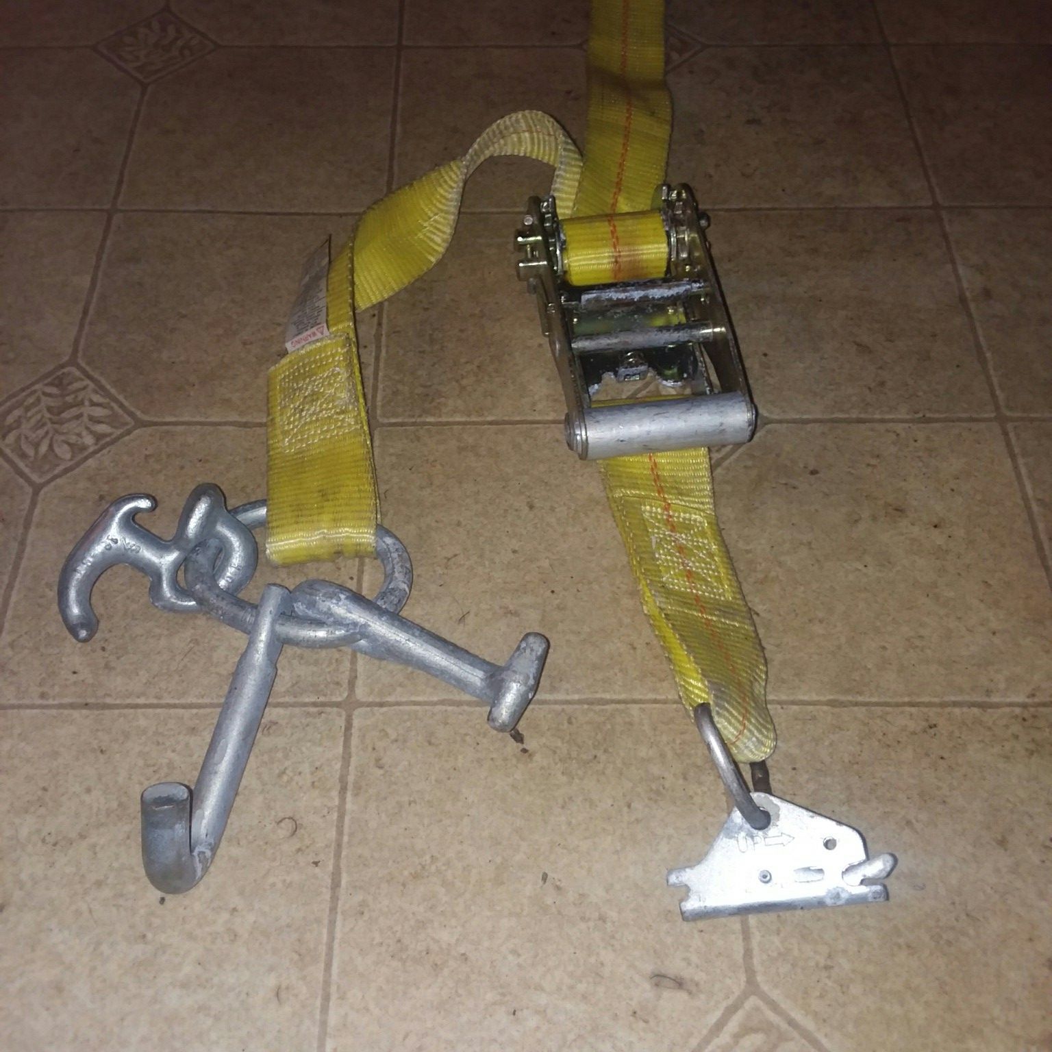 Straps\car tie downs