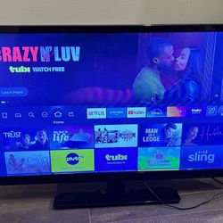 Insignia 32 inch LED TV & DVD Combo