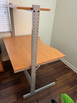 Adjustable Height Standing Desk