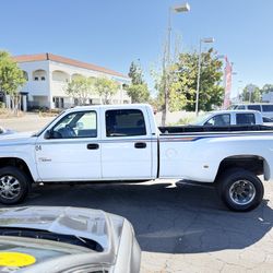 2003 Chevrolet Silverado 3500 Dually 