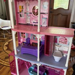 Barbie Dream House