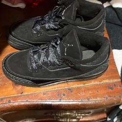 Can’t Fit Anymore And Just Looking To Make Cash Off Of Them Because I Can’t Fit Anymore SIZE 6.5
