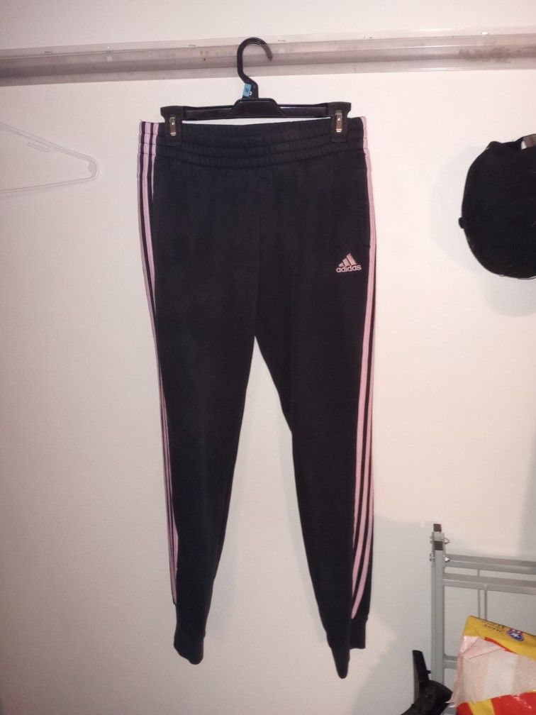 women's Adidas sweatpant joggers