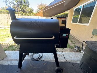 Traeger Pellet Grill Smoker Pro 780