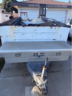Toolbox utility trailer