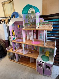 Dollhouse