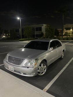 2004 Lexus LS 430