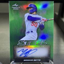 Mookie Betts Autograph Card Leaf Trinity 2023