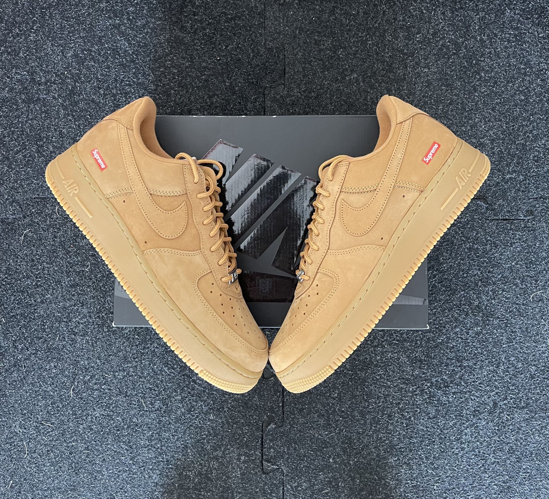 Nike Air Force 1 Low SP Supreme Wheat Size 10.5m for Sale in Los