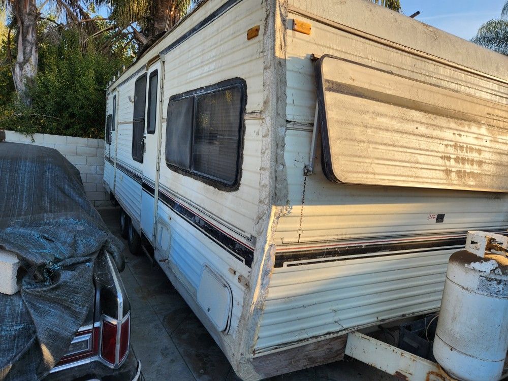 1990 Excel Travel Trailer 25ft for Sale in Covina, CA OfferUp