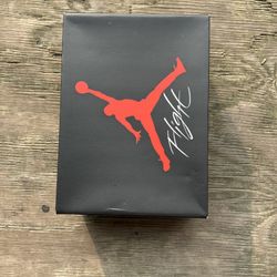 Jordan 4 Crimson 