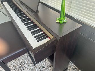 Yamaha digital piano