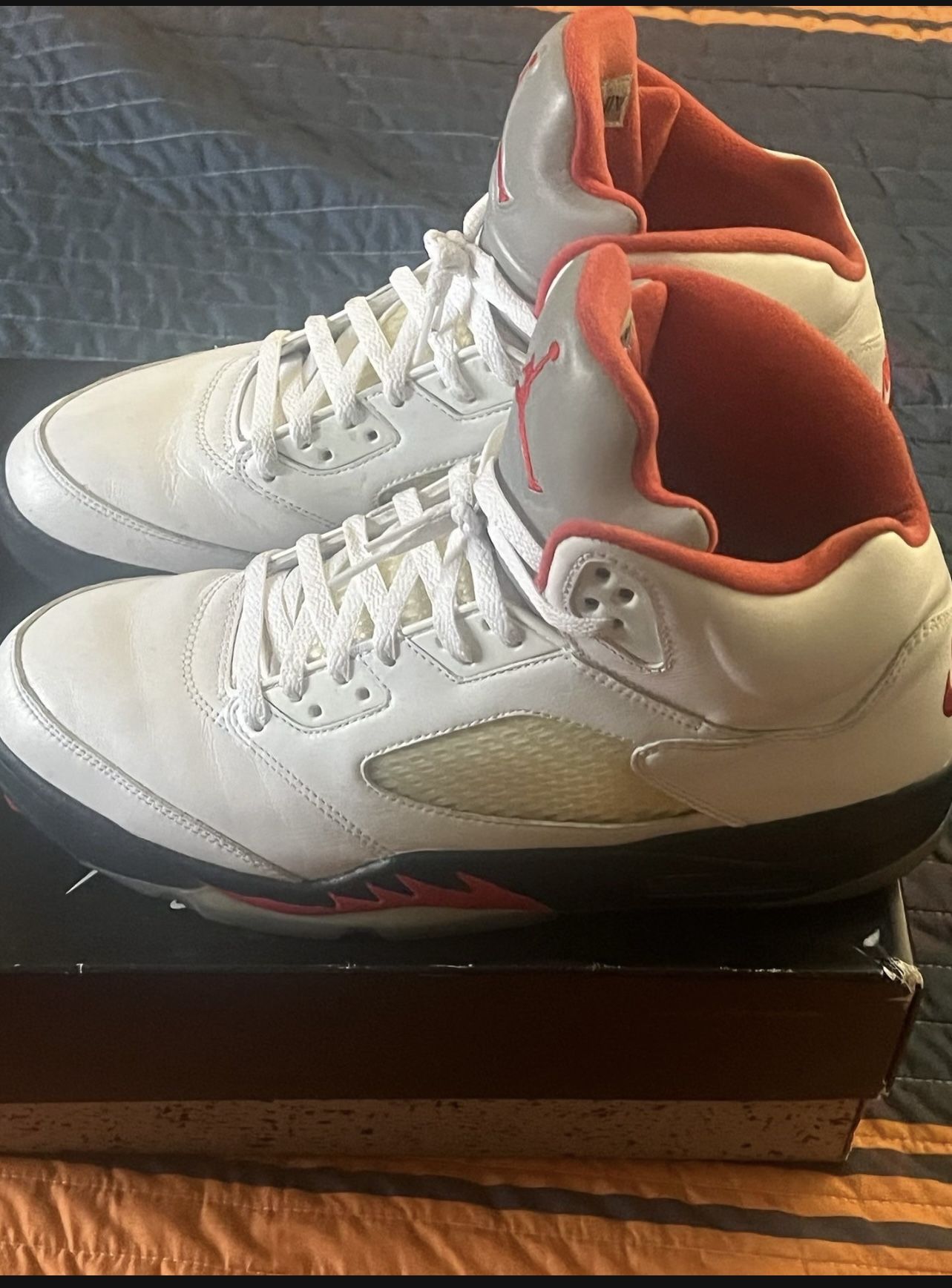 Nike Air Jordan 5 Retro Fire Red Size 12