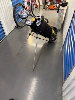Budget Golf Starter Bundle – Ping Driver, Titleist Wedge, Putters & Stand Bag