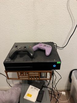 Xbox one and 2 controllers