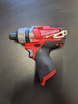 Milwaukee M12 Fuel Screwdriver NEW