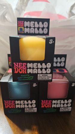Nee Doh Mello Mallo Squishy Toys