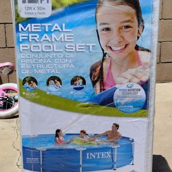 Intex 12' x 30'' Metal Frame Above Ground Swimming Pool with
