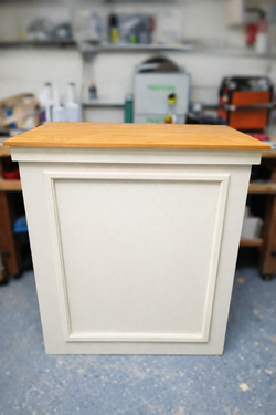 Collapsible bar table