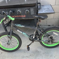 Bike Kent 3.0 Fat Tire Bike Rock blaster for Sale in Los Angeles CA OfferUp