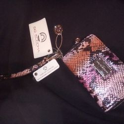 BIG BUDDHA Quilted Patent Zip Around Wristlet Wallet NEW