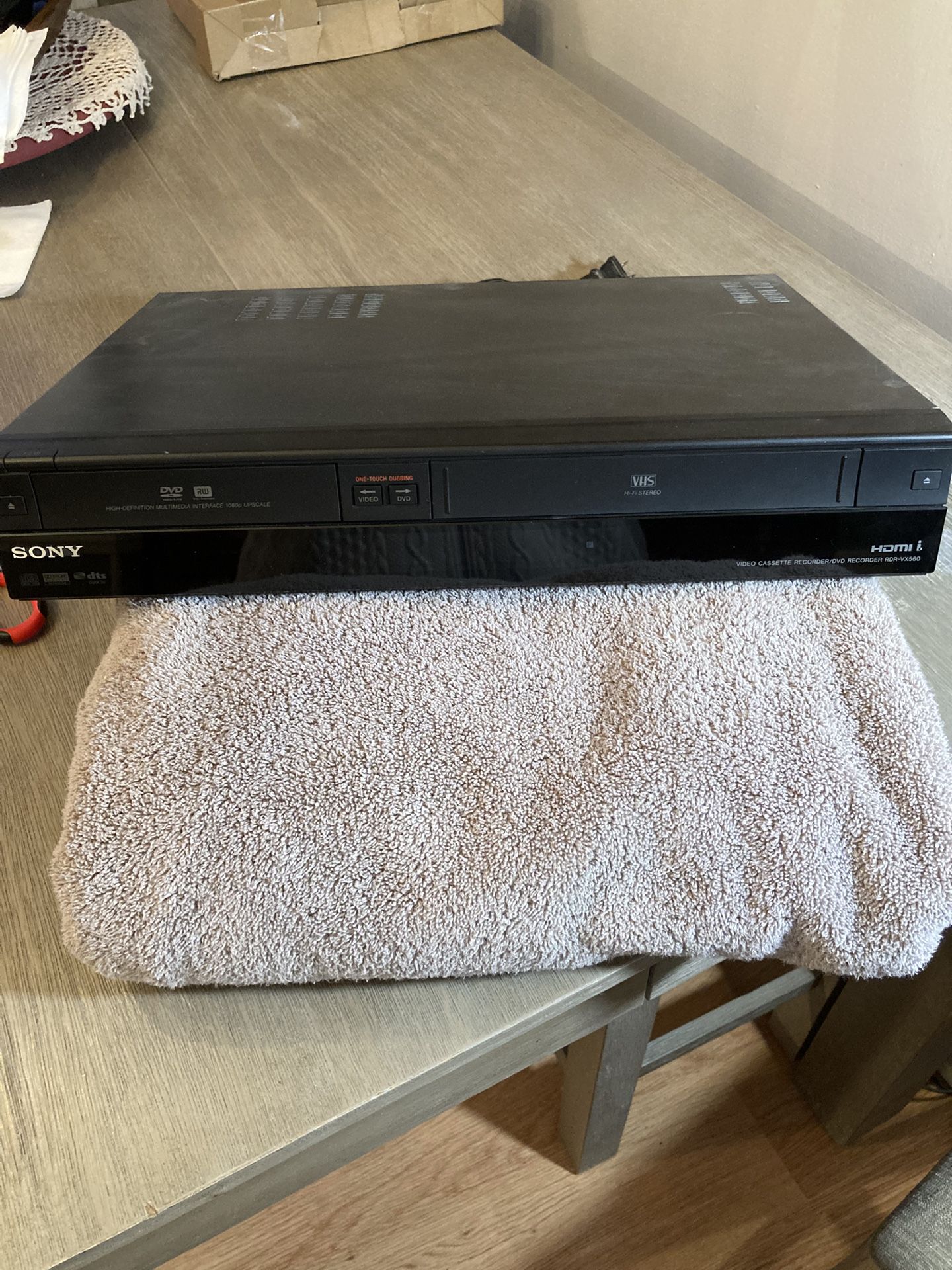 Sony VHS/DVD Recorder And Player