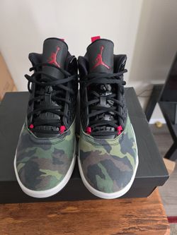 "Brand New" Size 11M Jordan Maxin 200