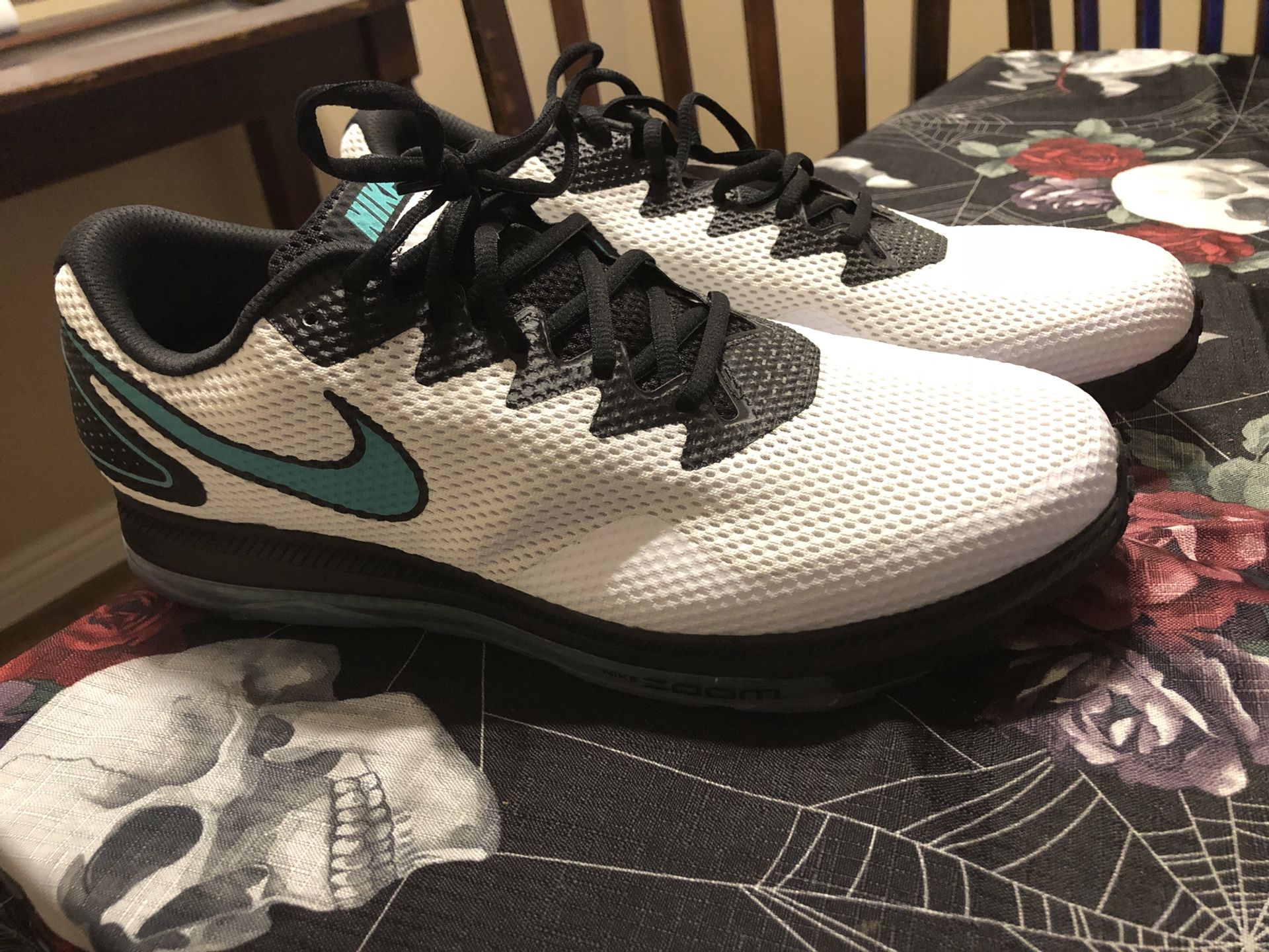 Nike Zoom All Out Low Size 14