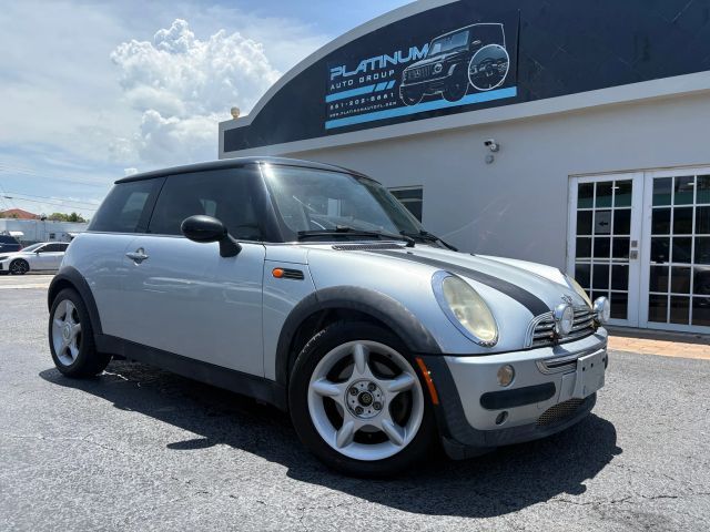 2004 MINI Cooper