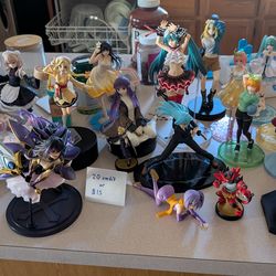 anime figures buy or trade $15/each - Miku date hololive Pokemon rem ram zero rezero quintessential quintuplets Frieren fern
